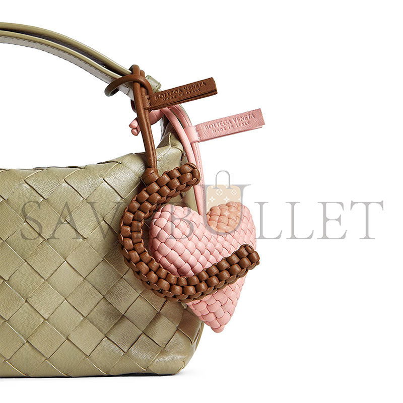 BOTTEGA VENETA LETTER C CHARM 844672V3D812628 BOTTEGA VENETA LETTER C CHARM 844672V3D812628